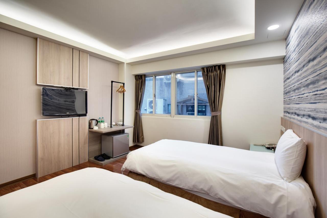 天璽商務飯店 Cullinan Hotel Hualien City Exterior photo