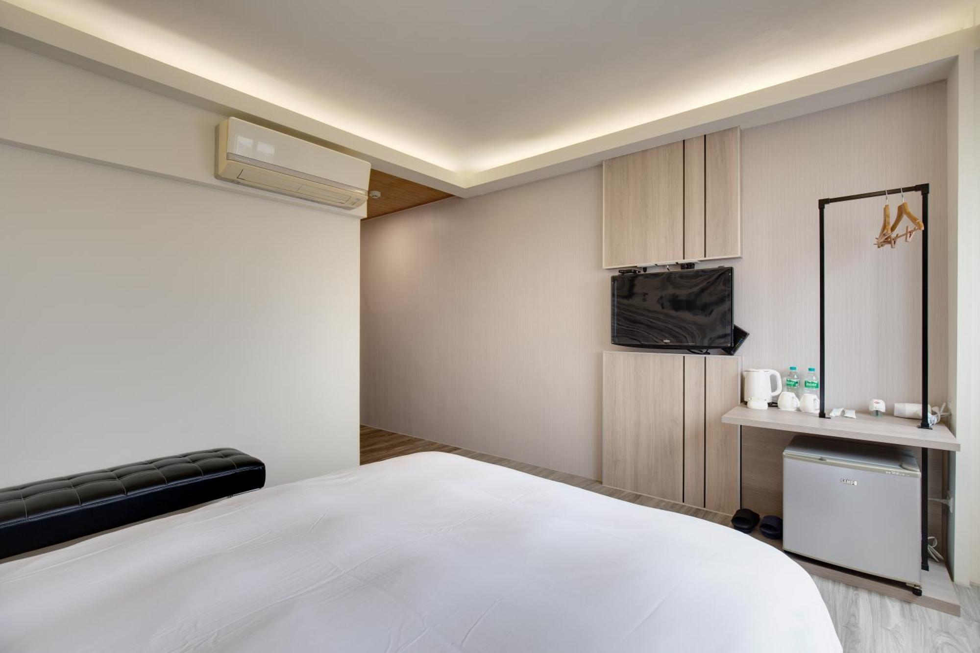 天璽商務飯店 Cullinan Hotel Hualien City Room photo