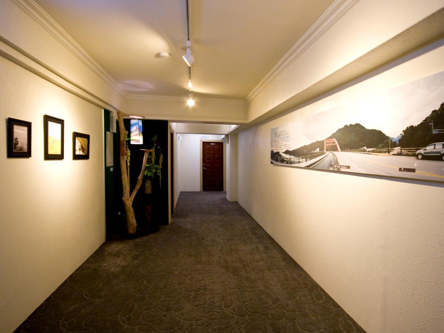 天璽商務飯店 Cullinan Hotel Hualien City Exterior photo